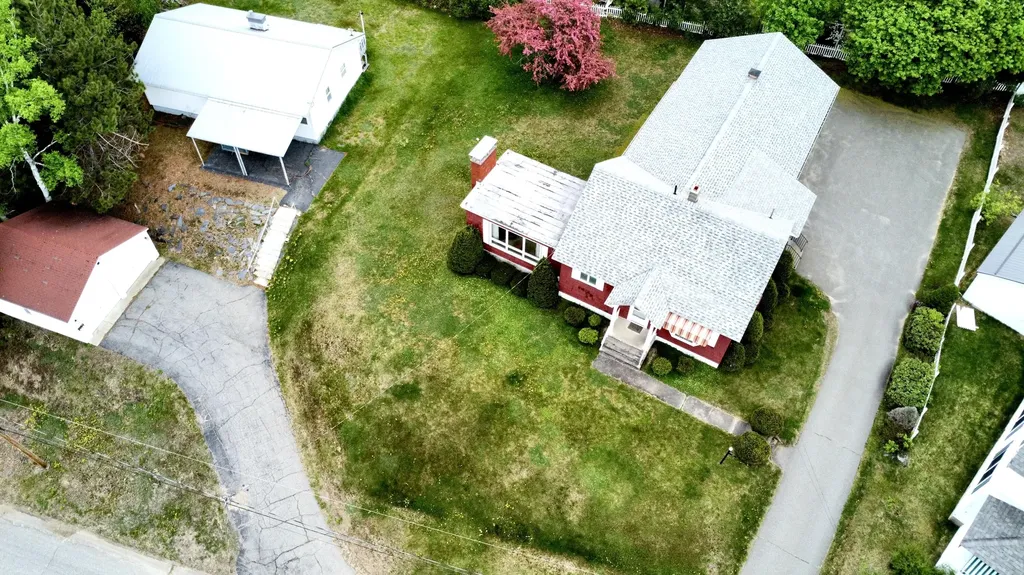 187 Maine Avenue Millinocket ME 04462