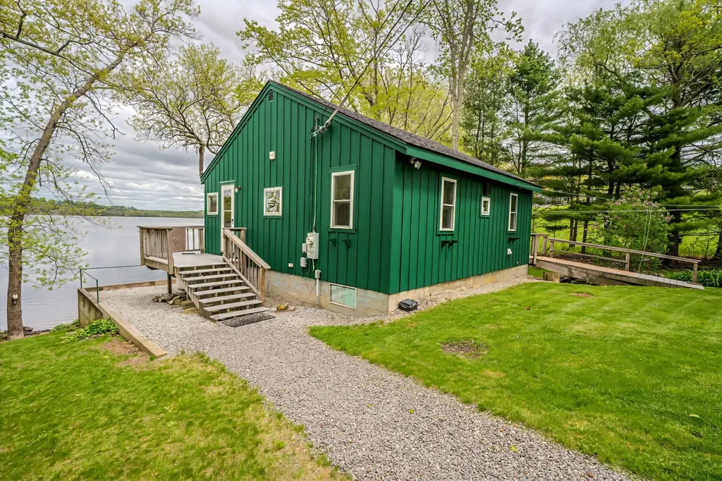 38 Cove Lane Union ME 04862