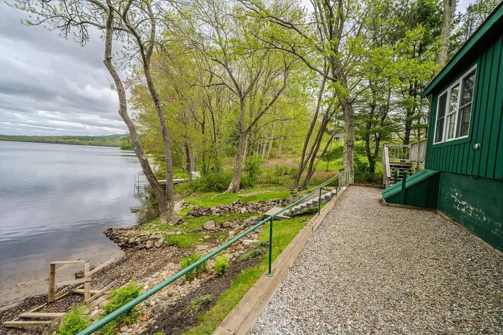 38 Cove Lane Union ME 04862