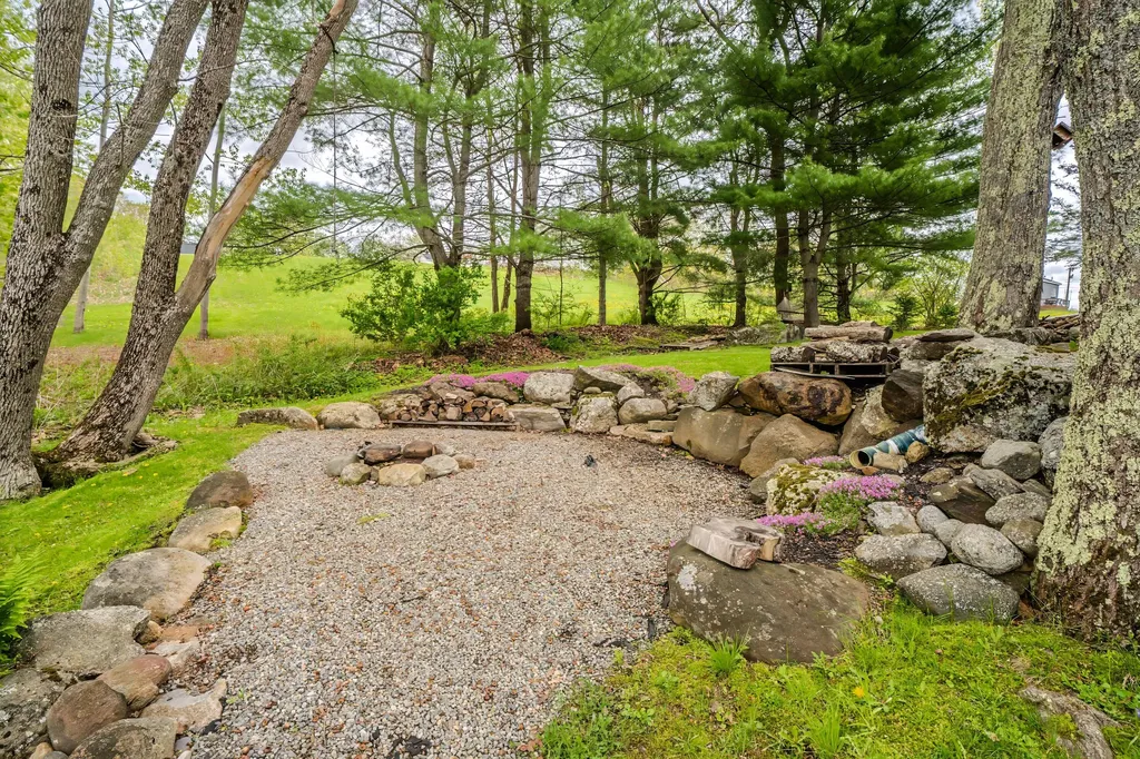 38 Cove Lane Union ME 04862