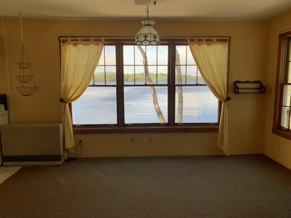 38 Cove Lane Union ME 04862