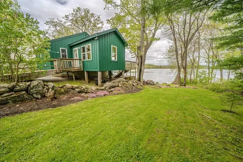 38 Cove Lane Union ME 04862