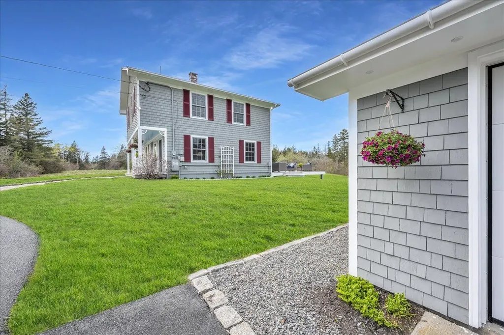238 Back Road Brooklin ME 04616