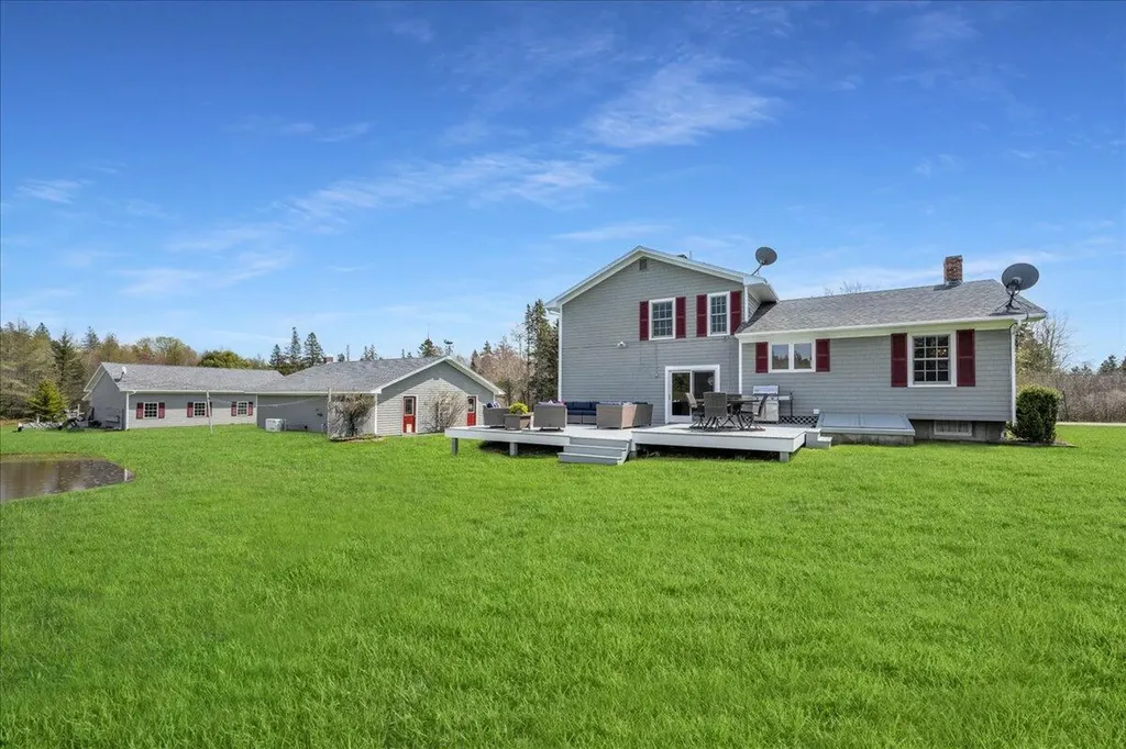 238 Back Road Brooklin ME 04616