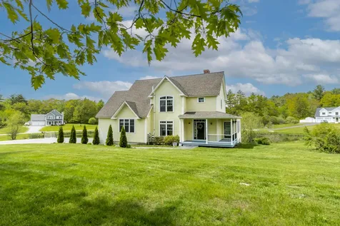 9 Strawberry Lane Windham ME 04062