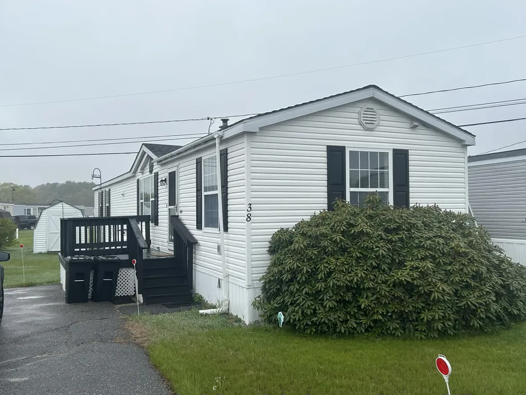 38 Lynch Street Brunswick ME 04011