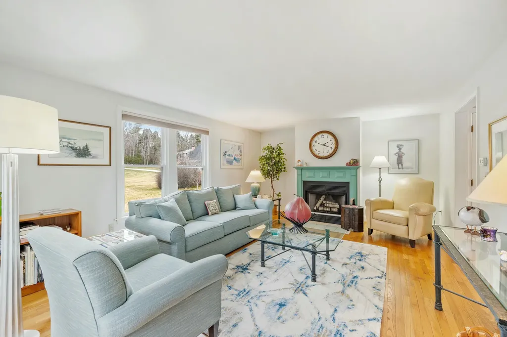 12 Ephraim Tyler Way Kennebunk ME 04043