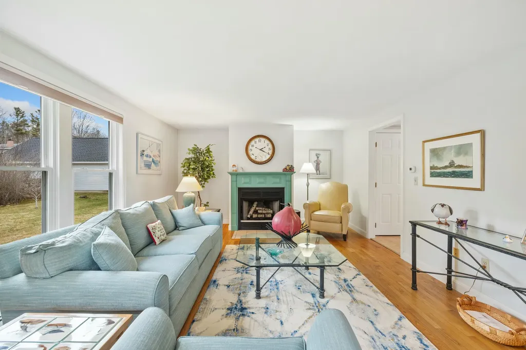 12 Ephraim Tyler Way Kennebunk ME 04043