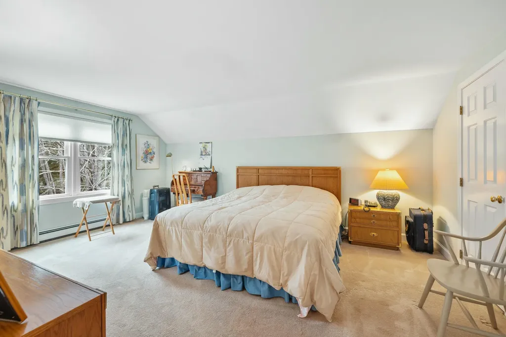 12 Ephraim Tyler Way Kennebunk ME 04043