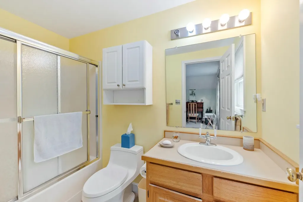 12 Ephraim Tyler Way Kennebunk ME 04043