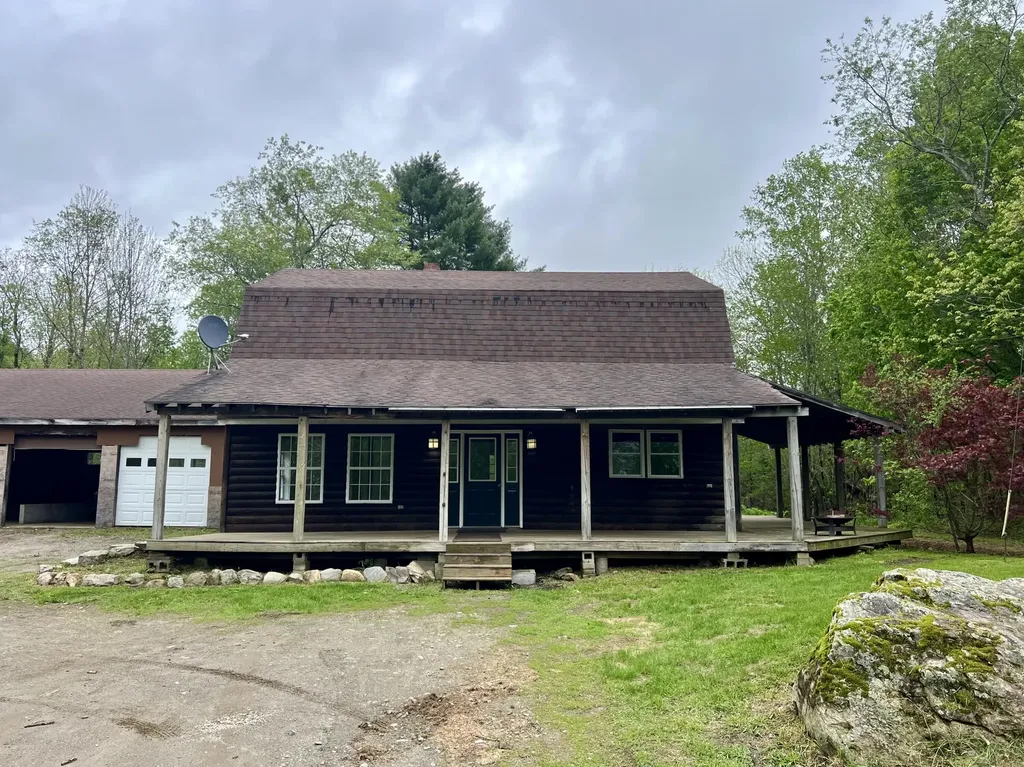 517 Bog Road Jackson ME 04921