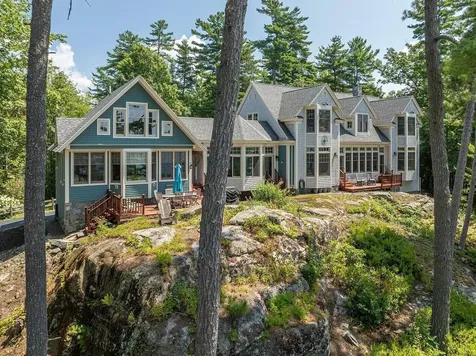 361 Cape Road Raymond ME 04071