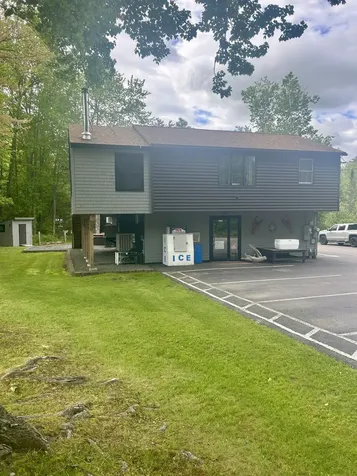 208 New Road Arundel ME 04046