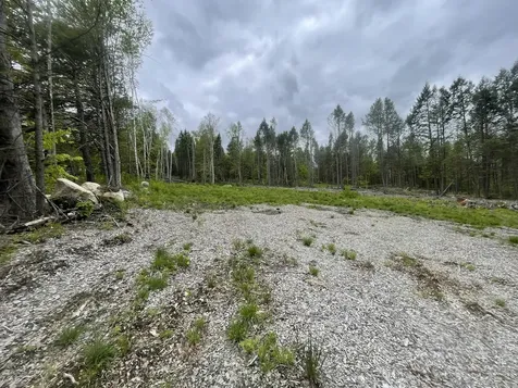 R8 L13,13a Zions Hill Road Chesterville ME 04938
