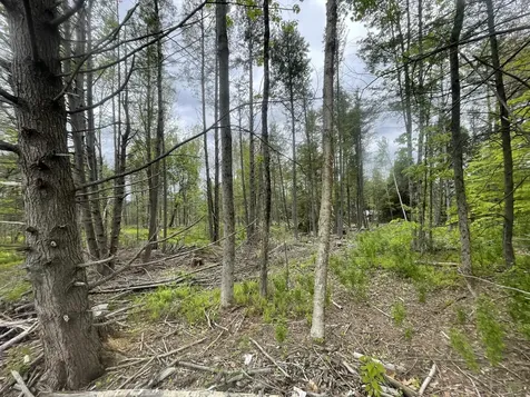 R8 L13,13a Zions Hill Road Chesterville ME 04938