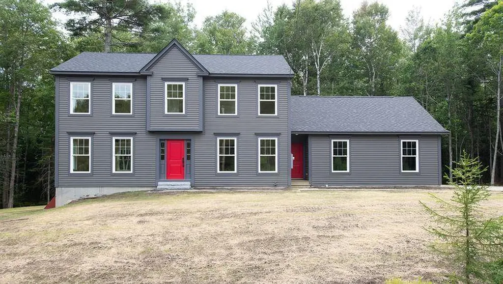 12 Windsor Road Ellsworth ME 04605