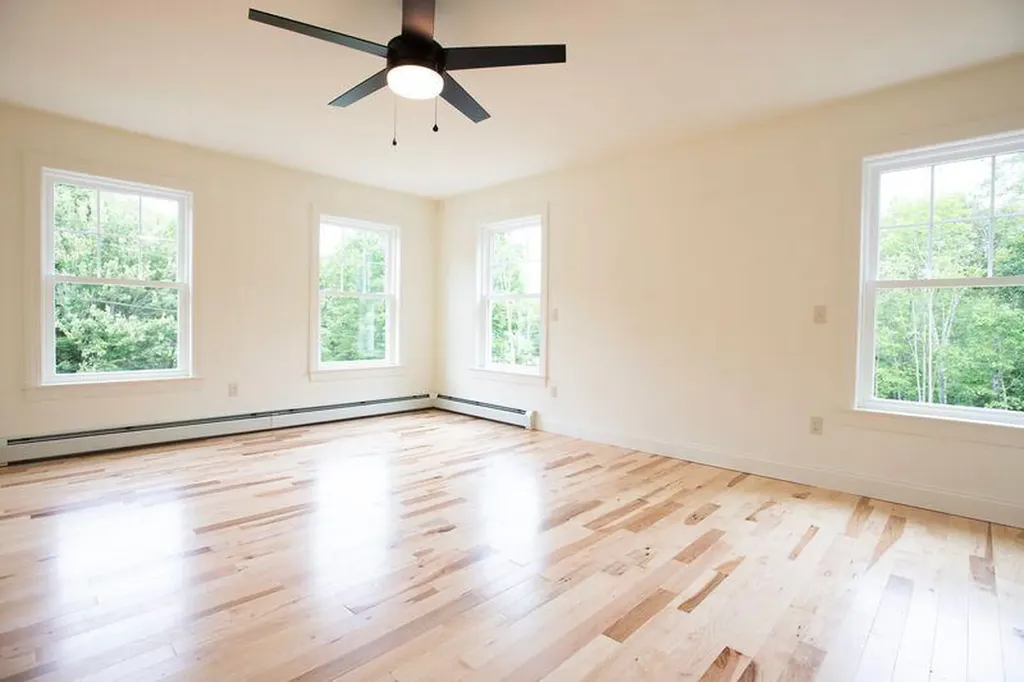 12 Windsor Road Ellsworth ME 04605