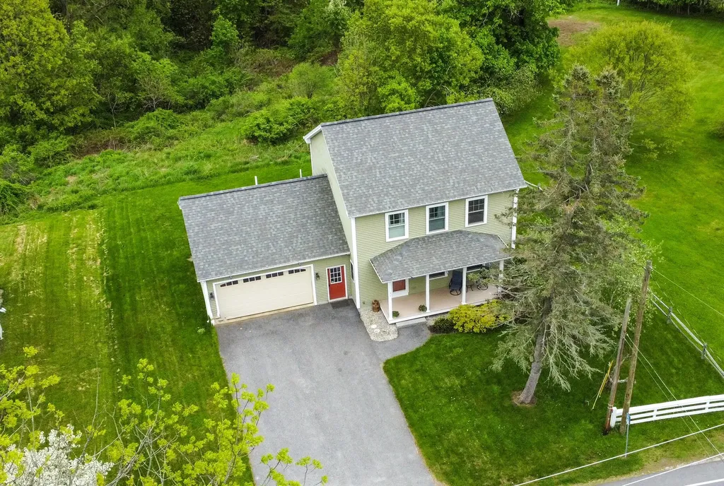 31 Pride Street Westbrook ME 04092
