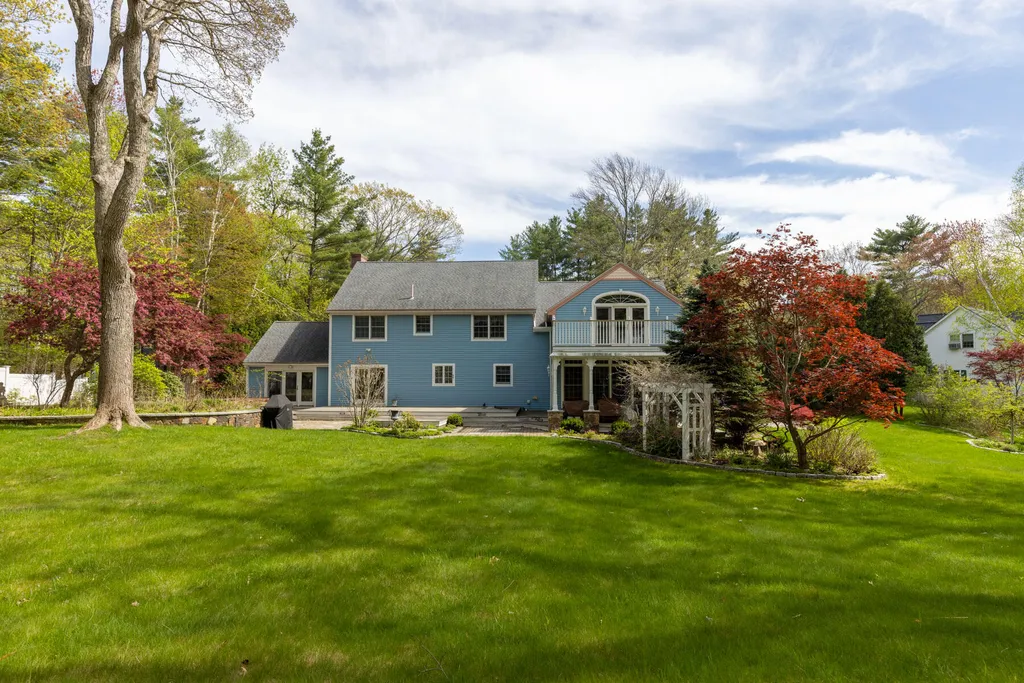 31 Rebecca Road Ogunquit ME 03907