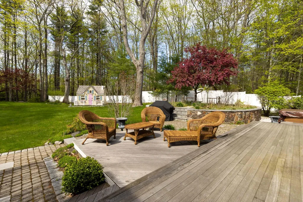 31 Rebecca Road Ogunquit ME 03907