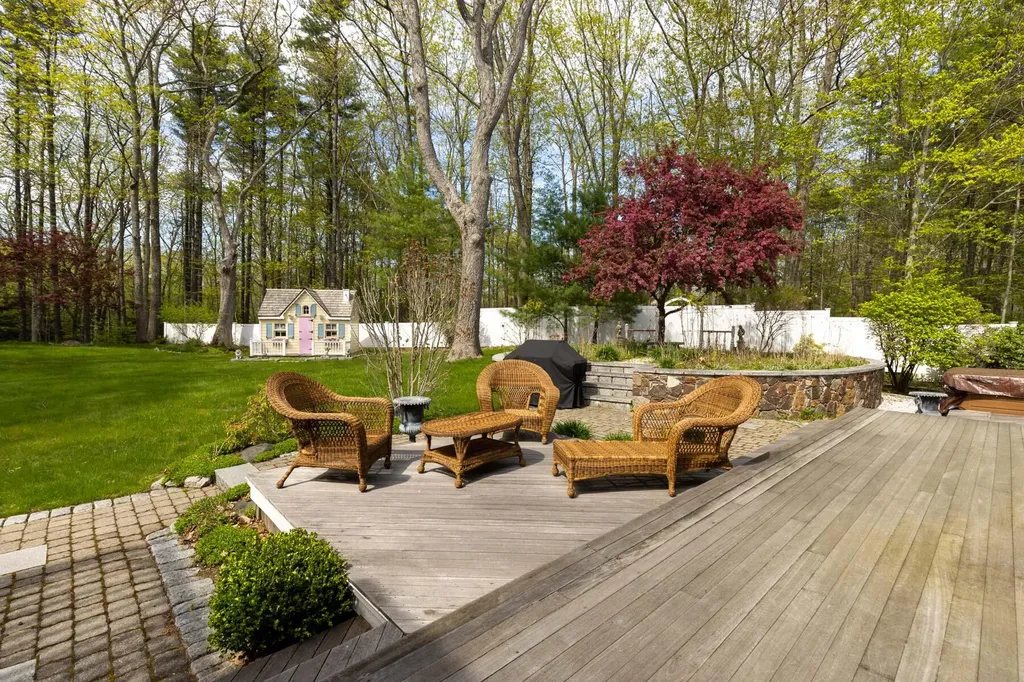 31 Rebecca Road Ogunquit ME 03907