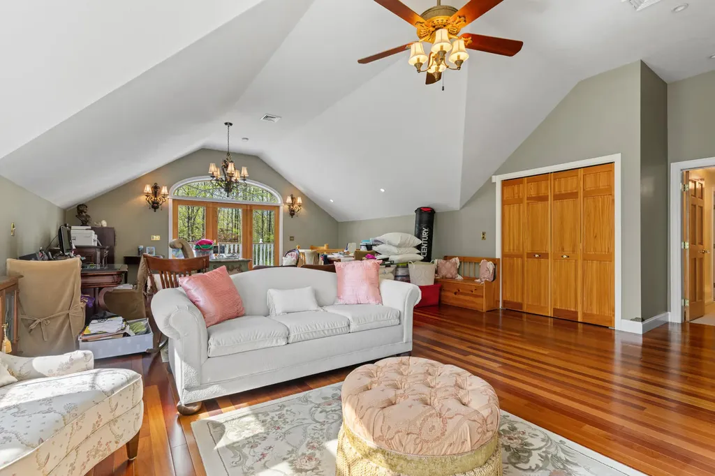 31 Rebecca Road Ogunquit ME 03907