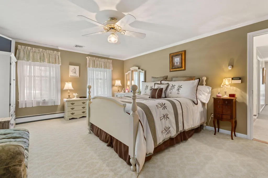 31 Rebecca Road Ogunquit ME 03907