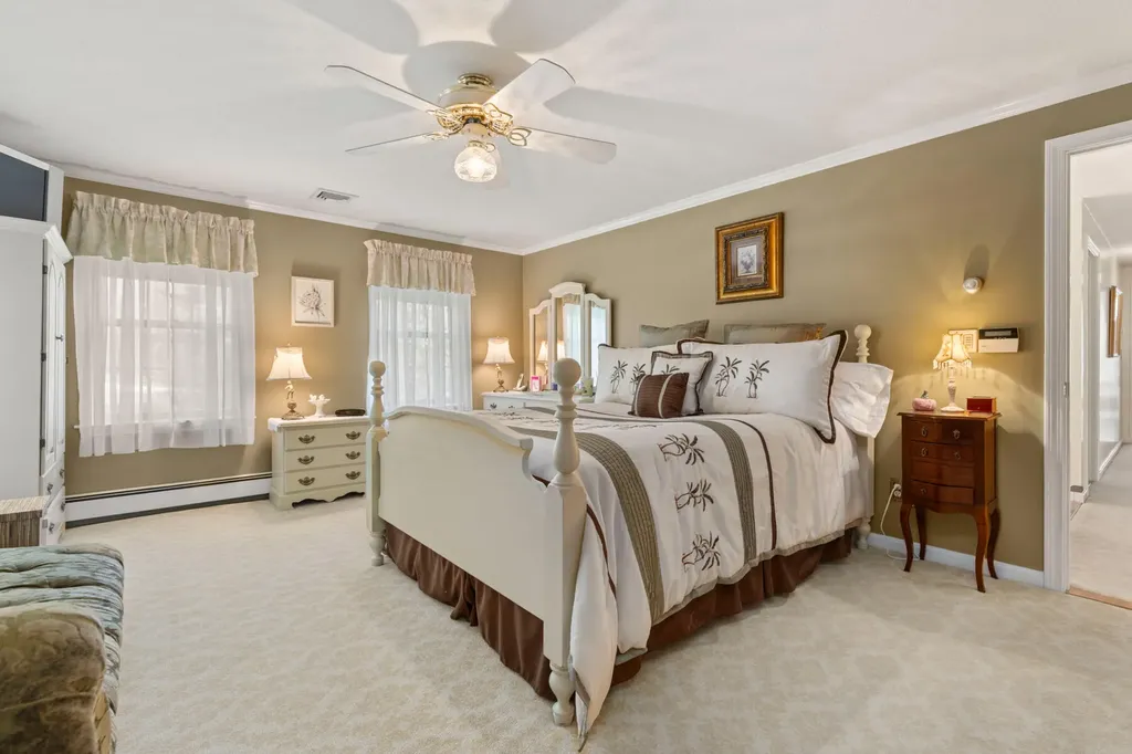 31 Rebecca Road Ogunquit ME 03907