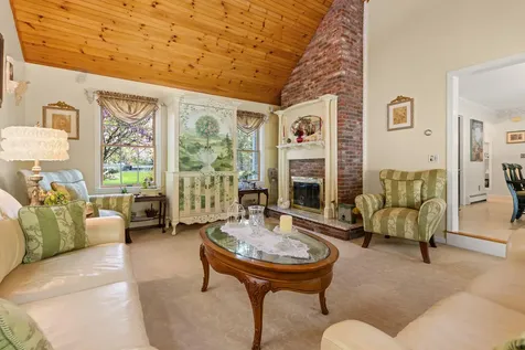 31 Rebecca Road Ogunquit ME 03907