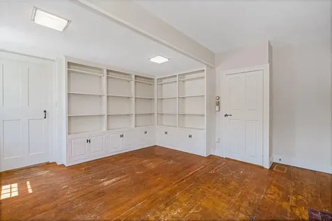 76 N Auburn Road Auburn ME 04210