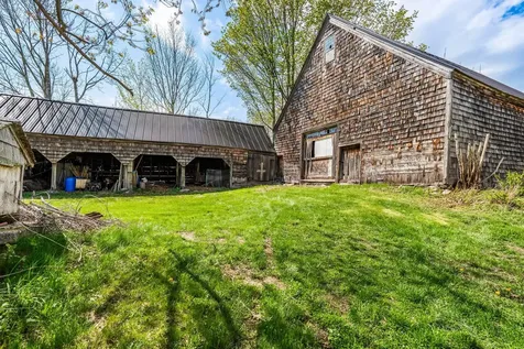 76 N Auburn Road Auburn ME 04210