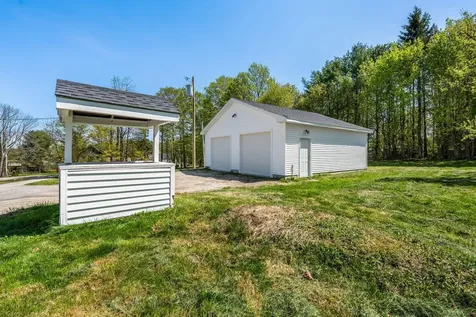 76 N Auburn Road Auburn ME 04210