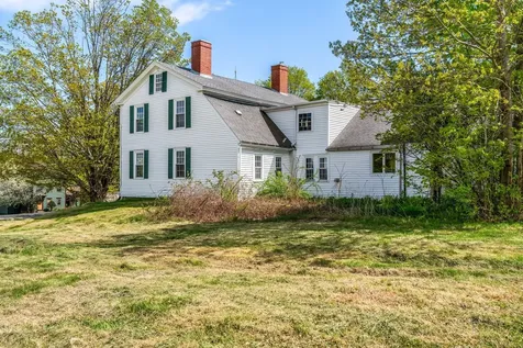 76 N Auburn Road Auburn ME 04210