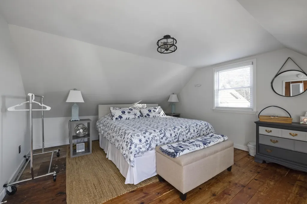 187 Western Avenue Kennebunk ME 04043