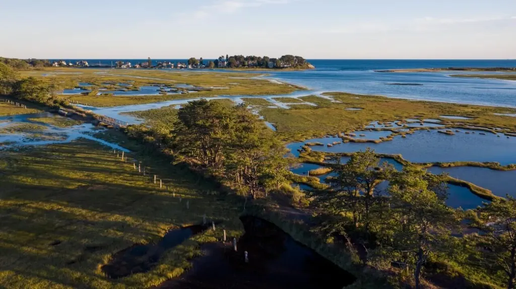 187 Western Avenue Kennebunk ME 04043