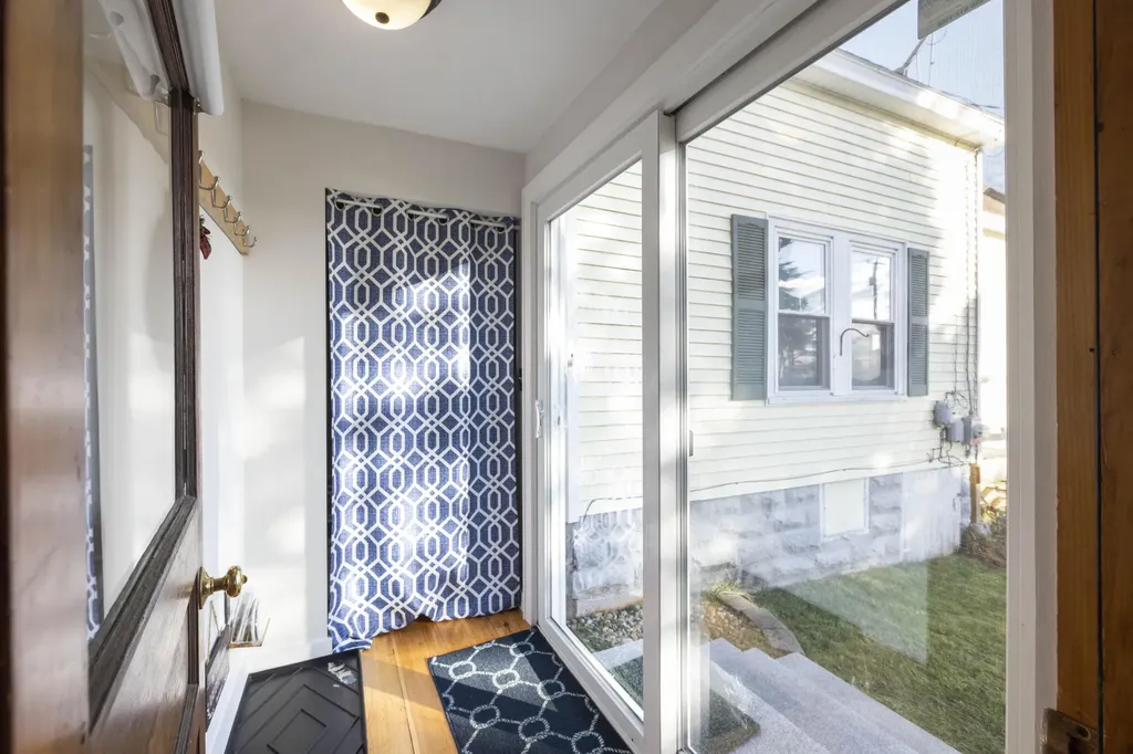 187 Western Avenue Kennebunk ME 04043