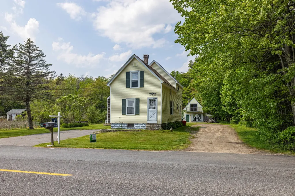 187 Western Avenue Kennebunk ME 04043
