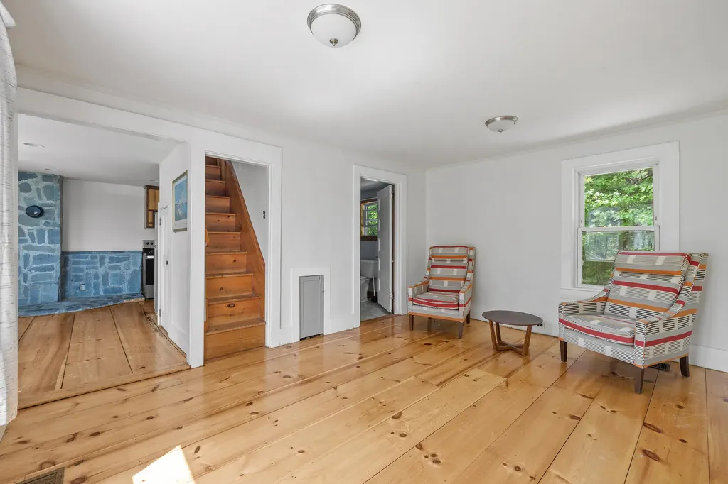 187 Western Avenue Kennebunk ME 04043