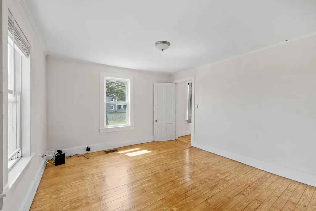 187 Western Avenue Kennebunk ME 04043