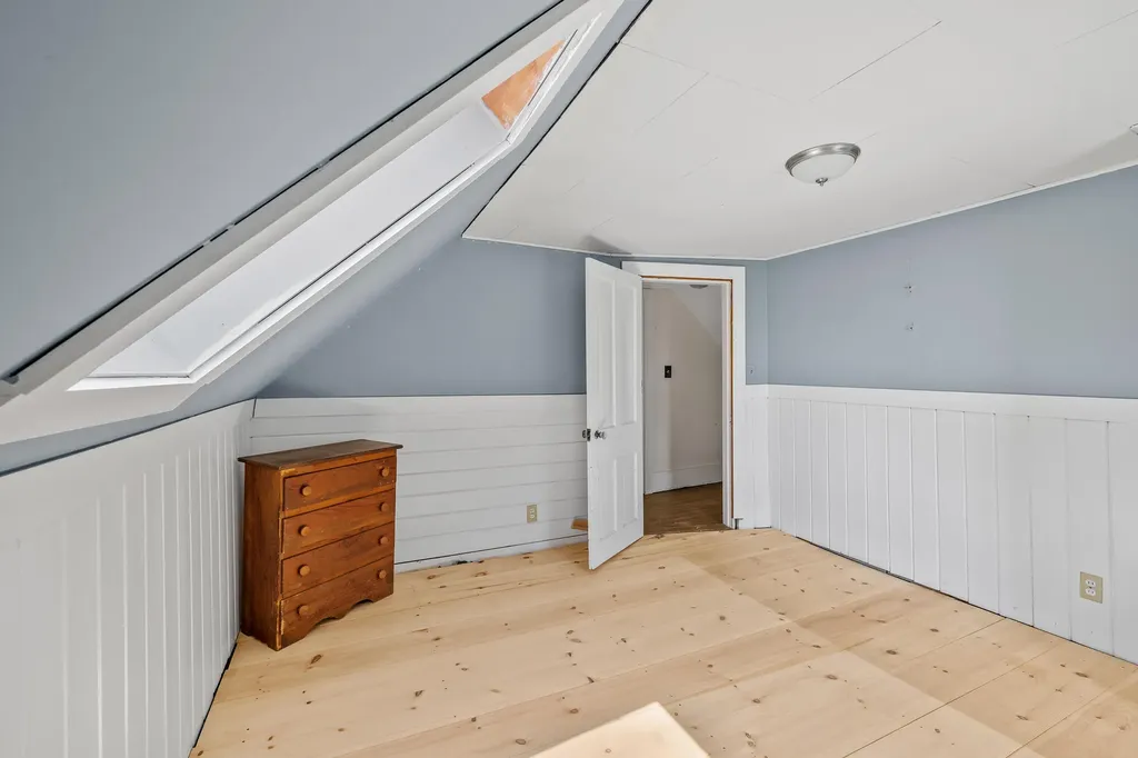 187 Western Avenue Kennebunk ME 04043