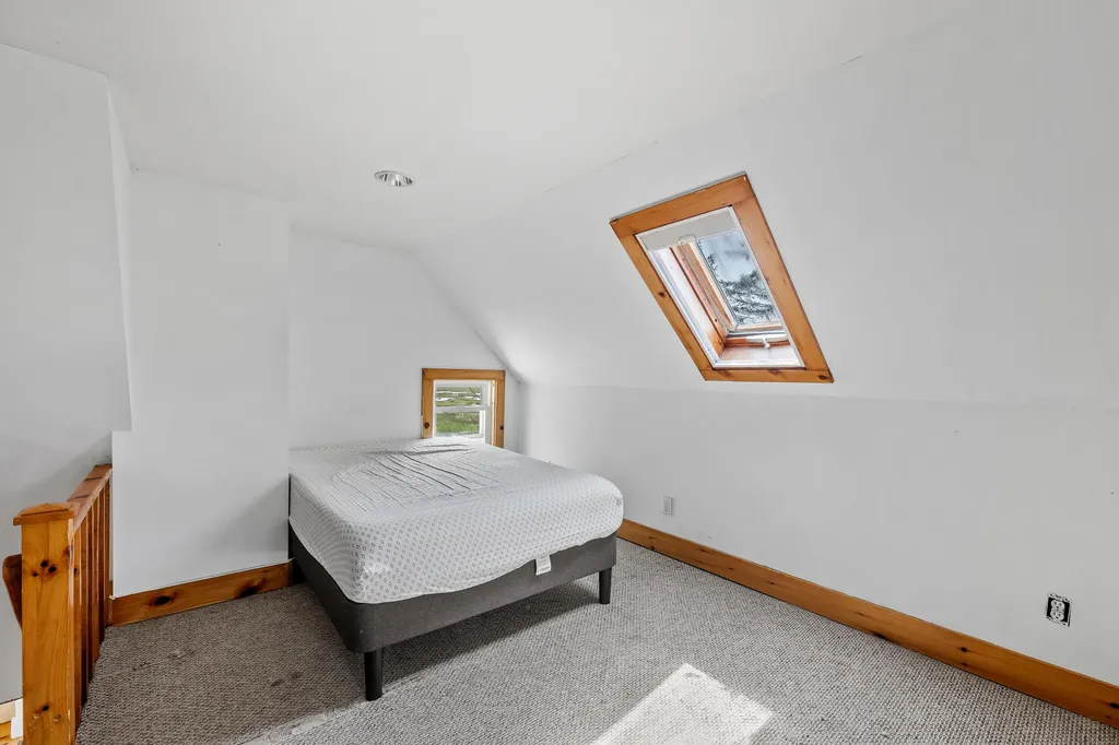 187 Western Avenue Kennebunk ME 04043