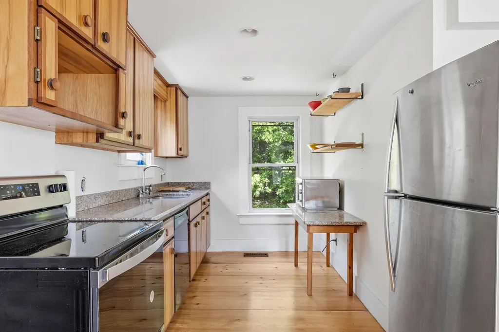 187 Western Avenue Kennebunk ME 04043