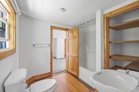 187 Western Avenue Kennebunk ME 04043