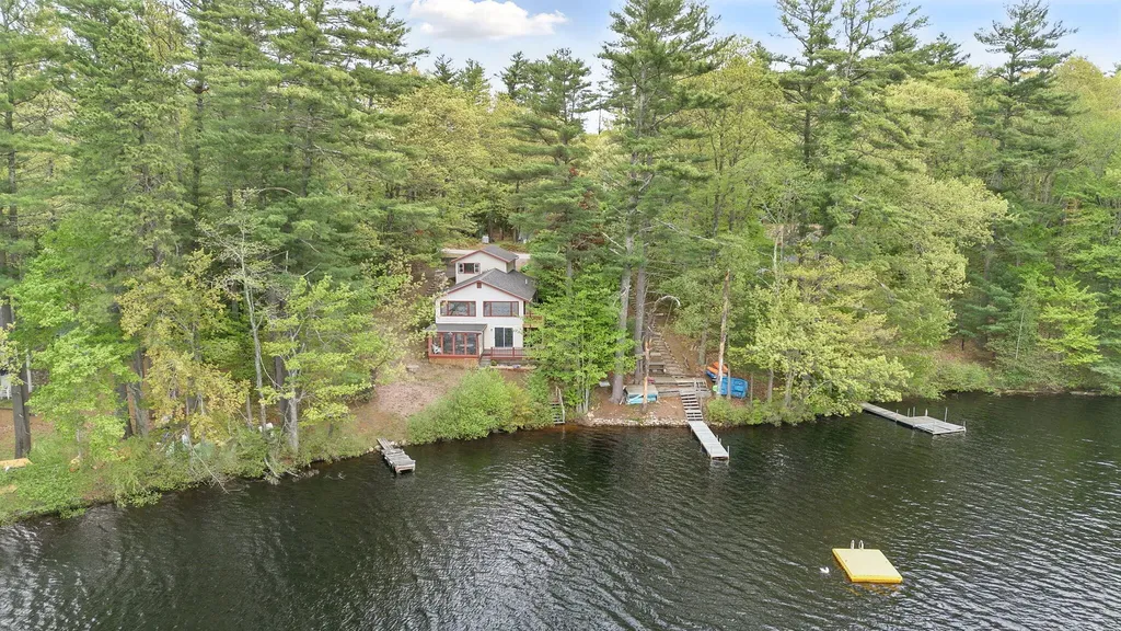 7 Shady Lane Sanford ME 04073