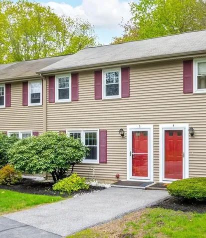 5 Jamestown Court South Portland ME 04106
