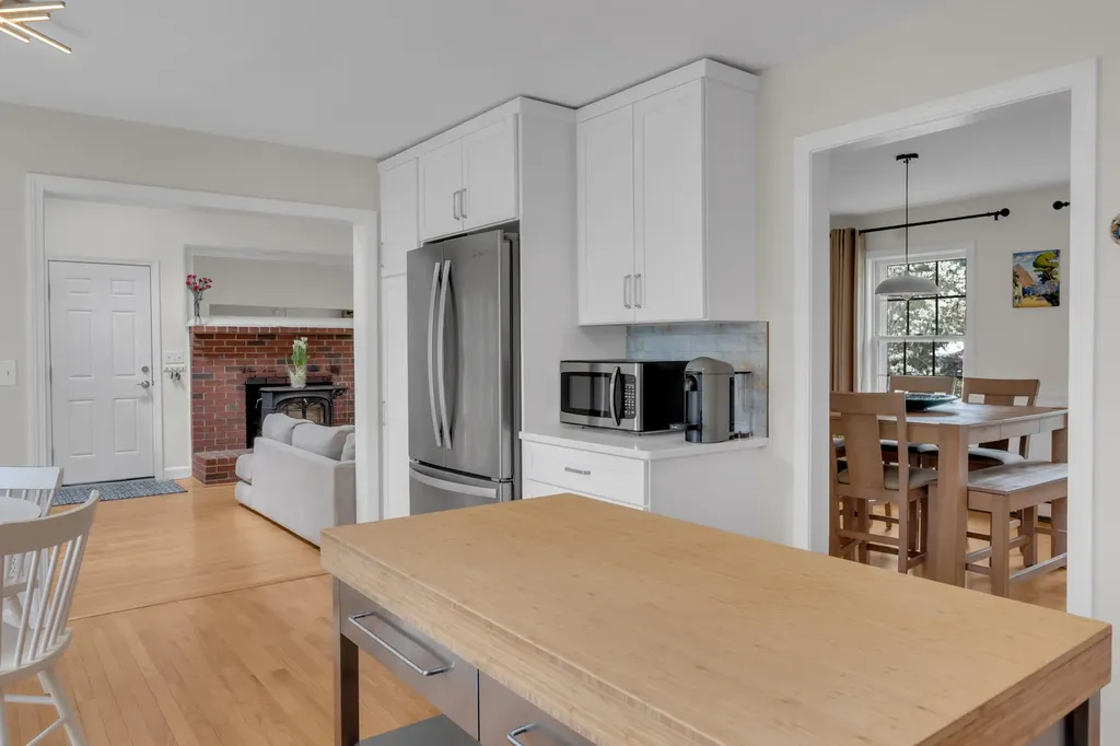 249 Oakwood Drive Yarmouth ME 04096