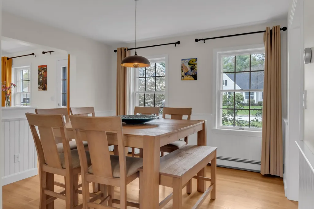 249 Oakwood Drive Yarmouth ME 04096