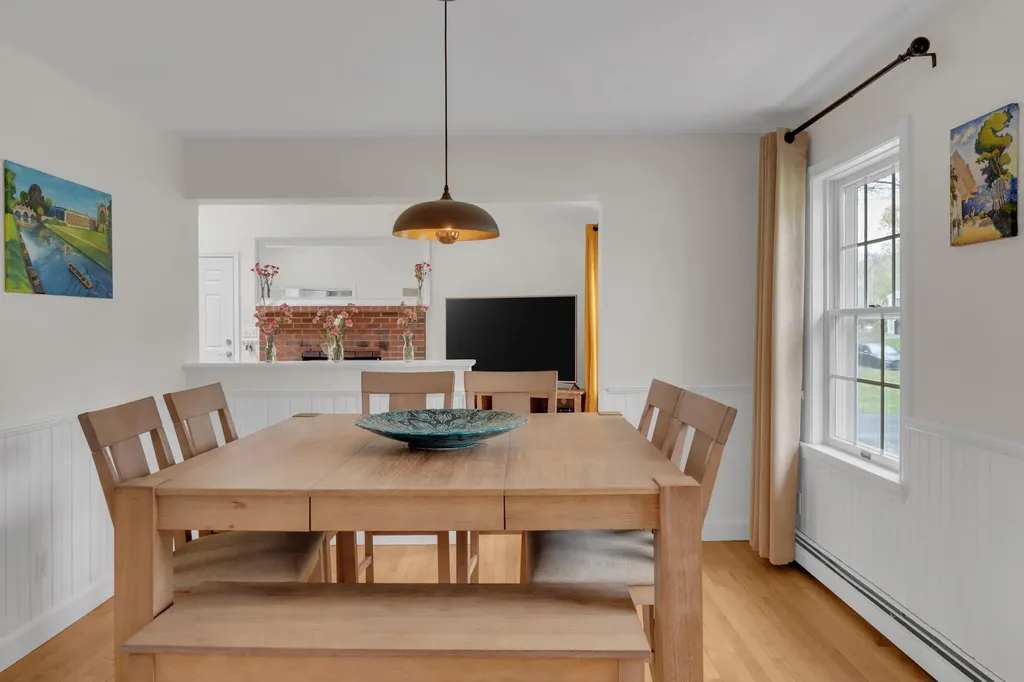 249 Oakwood Drive Yarmouth ME 04096