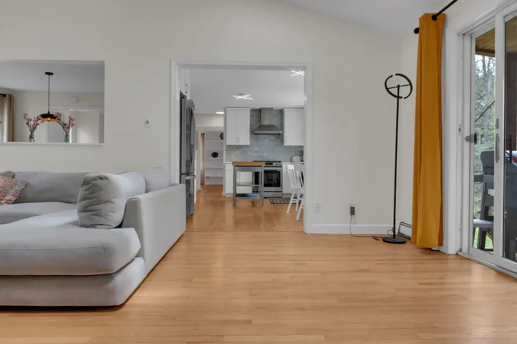 249 Oakwood Drive Yarmouth ME 04096