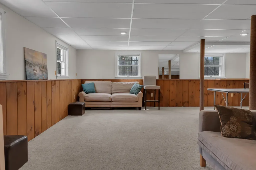 249 Oakwood Drive Yarmouth ME 04096